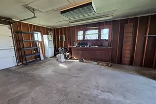426 Maxwell St, Beecher, IL 60401 - Photo 29