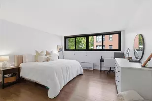 30 E Division St, Chicago, IL 60610 - Photo 7