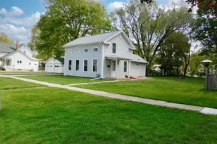 307 N 5th St, Oregon, IL 61061 - Photo 1