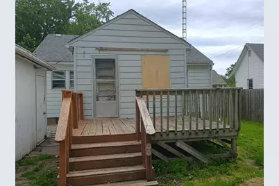 120 E Adams Street, Rushville, IL 62681 - Photo 11