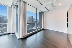 110 W Superior St, Chicago, IL 60654 - Photo 21