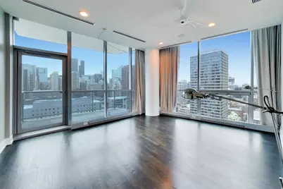 110 W Superior Street #2200, Chicago, IL 60654 - Photo 27