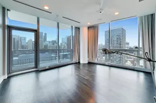 110 W Superior St, Chicago, IL 60654 - Photo 27