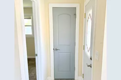 8356 S 78th Avenue, Bridgeview, IL 60455 - Photo 7