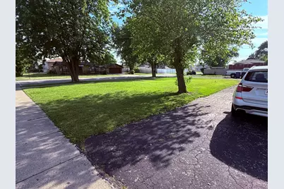 8356 S 78th Avenue, Bridgeview, IL 60455 - Photo 39