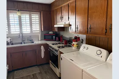 114 W Parrish Street, Benton, IL 62812 - Photo 13