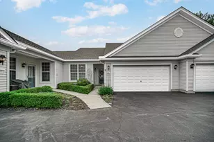 13528 Bonaire Rd, Huntley, IL 60142 - Photo 1