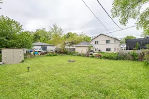 532 N Prospect Dr, Round Lake Park, IL 60073 - Photo 5
