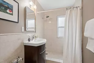 2221 Central St, Evanston, IL 60201 - Photo 11
