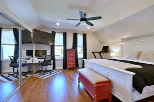 5831 W Leland Ave, Chicago, IL 60630 - Photo 17