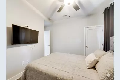616 E 46th Street #2, Chicago, IL 60653 - Photo 15
