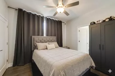 616 E 46th Street #2, Chicago, IL 60653 - Photo 13