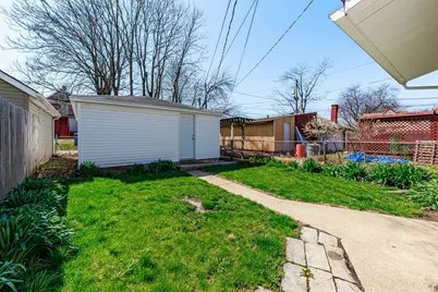 82 Isa Avenue, Chicago Heights, IL 60411 - Photo 15
