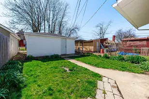 82 Isa Ave, Chicago Heights, IL 60411 - Photo 15