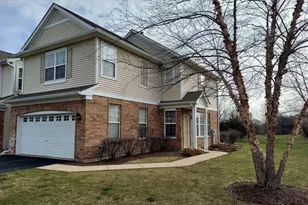 1455 Millbrook Dr, Algonquin, IL 60102 - Photo 1