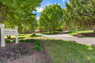 1542 Plainfield Rd, Oswego, IL 60543 - Photo 5