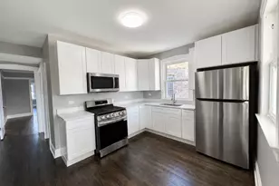 5449 W Melrose St, Chicago, IL 60641 - Photo 7