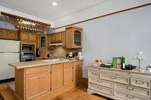 33 E Division St, Chicago, IL 60610 - Photo 25