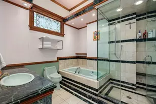 33 E Division St, Chicago, IL 60610 - Photo 21