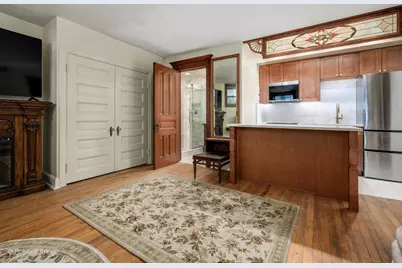 33 E Division Street, Chicago, IL 60610 - Photo 31