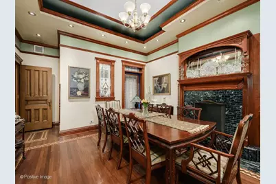 33 E Division Street, Chicago, IL 60610 - Photo 9