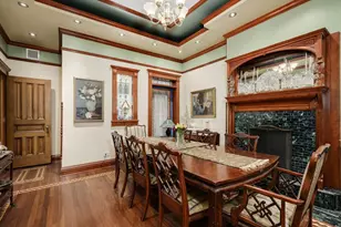 33 E Division St, Chicago, IL 60610 - Photo 9