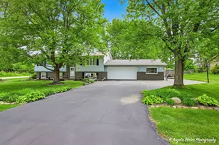 13005 W 28th St, Wadsworth, IL 60083 - Photo 1