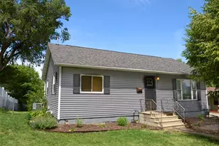 771 Adams St, Ottawa, IL 61350 - Photo 1