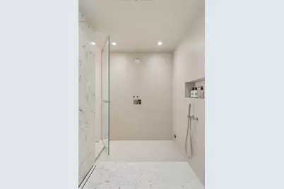 180 E Pearson Street #5601, Chicago, IL 60611 - Photo 27