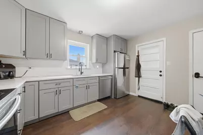 3907 N Nottingham Avenue, Chicago, IL 60634 - Photo 5