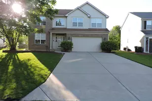 2906 Glenarye Dr, Lindenhurst, IL 60046 - Photo 3