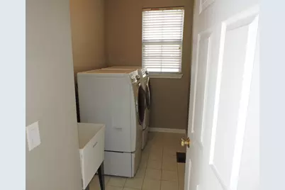 2906 Glenarye Drive, Lindenhurst, IL 60046 - Photo 25
