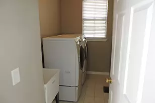 2906 Glenarye Dr, Lindenhurst, IL 60046 - Photo 25