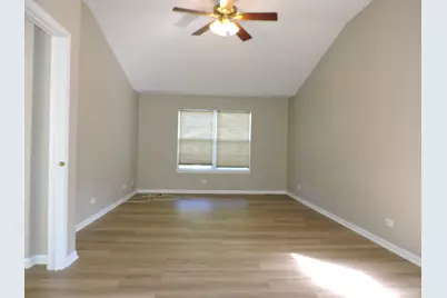 2906 Glenarye Drive, Lindenhurst, IL 60046 - Photo 27