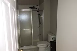 2906 Glenarye Dr, Lindenhurst, IL 60046 - Photo 21