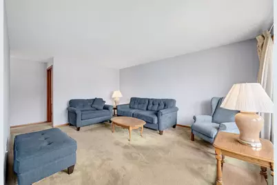 5918 S Mason Avenue, Chicago, IL 60638 - Photo 3