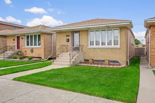 5918 S Mason Ave, Chicago, IL 60638 - Photo 1