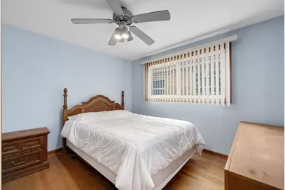 5918 S Mason Avenue, Chicago, IL 60638 - Photo 11