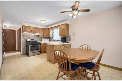 5918 S Mason Avenue, Chicago, IL 60638 - Photo 7