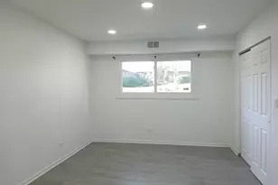 2300 Beau Monde Ln, Lisle, IL 60532 - Photo 9