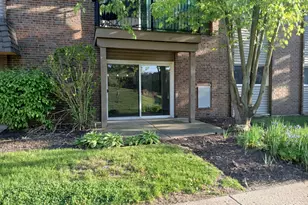 2300 Beau Monde Ln, Lisle, IL 60532 - Photo 17