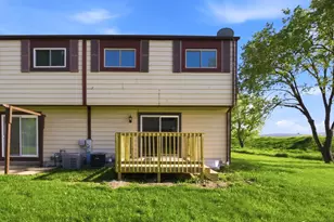 1213 Cedarwood Dr, Crest Hill, IL 60403 - Photo 17
