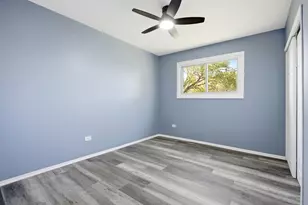 1213 Cedarwood Dr, Crest Hill, IL 60403 - Photo 7
