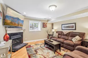 5859 N Glenwood Ave, Chicago, IL 60660 - Photo 3