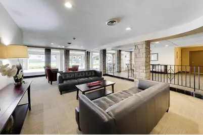 [Address not provided], Park Ridge, IL 60068 - Photo 5