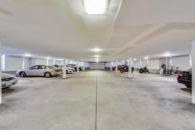 [Address not provided], Park Ridge, IL 60068 - Photo 27