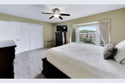 [Address not provided], Park Ridge, IL 60068 - Photo 19