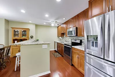 [Address not provided], Park Ridge, IL 60068 - Photo 15