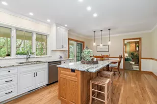 309 Three Oaks Rd, Cary, IL 60013 - Photo 17