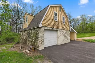 309 Three Oaks Rd, Cary, IL 60013 - Photo 41